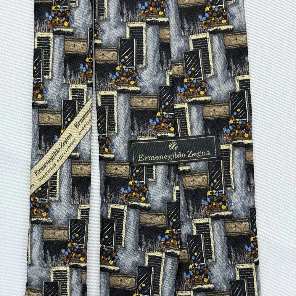 Ermenegildo Zegna Disegno Esclusivo Tie 100% Silk Made in Italy Window‎ Flowers